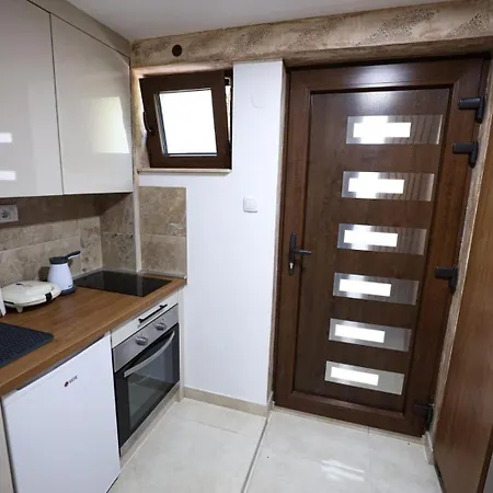 Helenaa * Nova Varoš